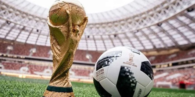 Bóng đá giúp người chơi có thể trải nghiệm trận đấu tuyệt vời.